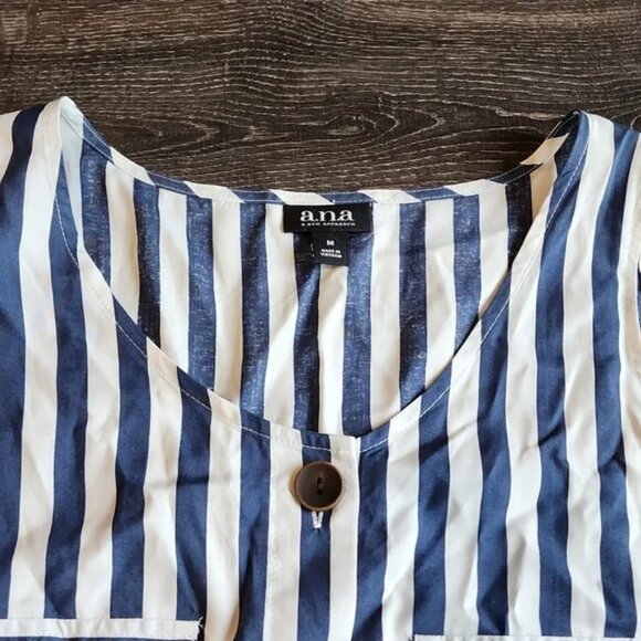 🍁 A.n.a striped, tie front Tank 🍁 - Picture 2 of 4